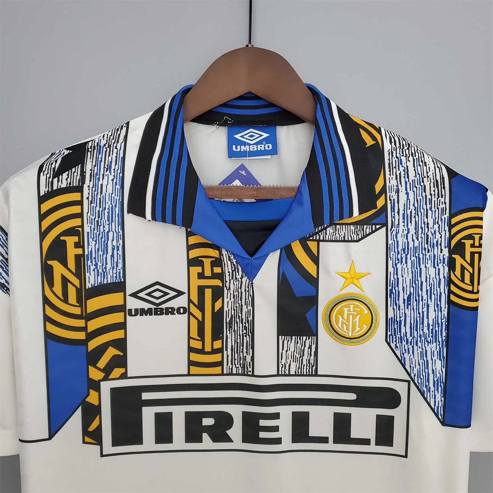1995-1996 Inter Milan Retro Jersey Away-05 1995-1996 Inter Milan Retro Jersey Away-05