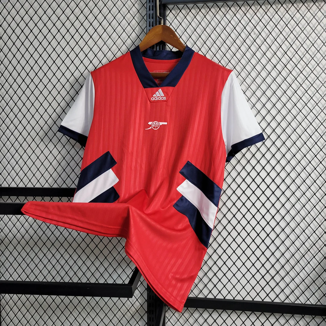 Arsenal Casual Red Football Shirt 2022-2023