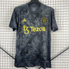 24/25 Manchester United × The Stone Roses 联名 Training Jersey - Grey-Black Splatter Graffiti & Gold Accents