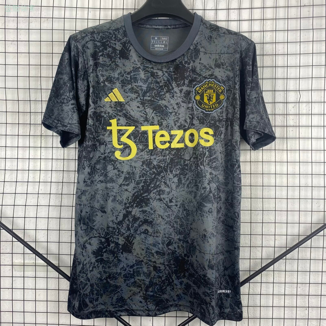 24/25 Manchester United × The Stone Roses 联名 Training Jersey - Grey-Black Splatter Graffiti & Gold Accents