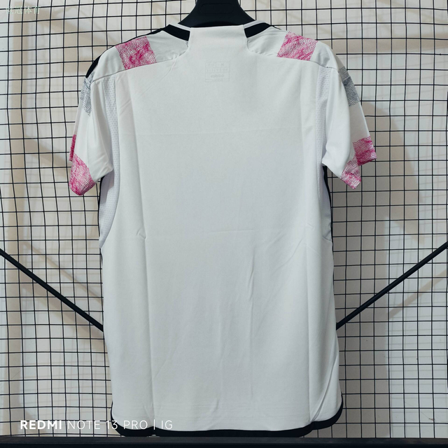 23/24 Juventus Second Away Jersey - White-Pink-Grey Stripes with Texture Pattern & Lightning Detail