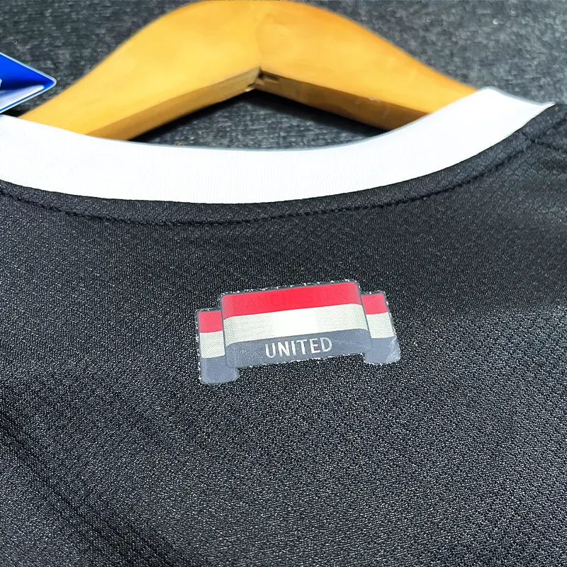 Manchester United Third Goalkeeper Jersey 2024-2025