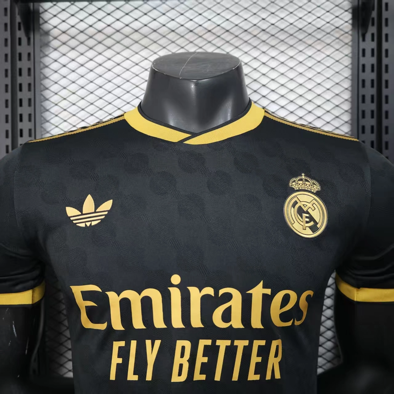 Real Madrid black Special Edition Football Shirt 2025-2026 Player Edition