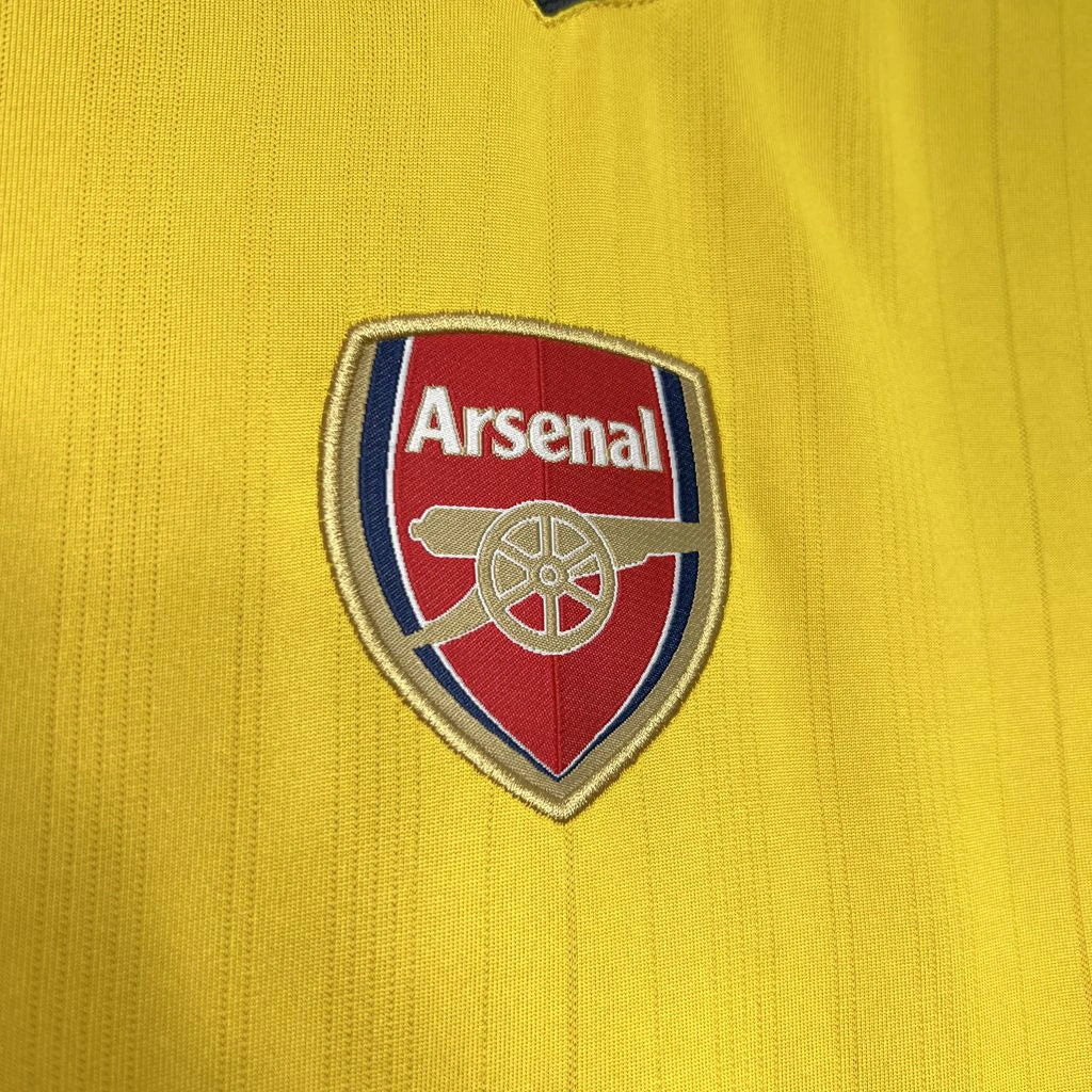 2005-2006 Arsenal Away Retro football jersey