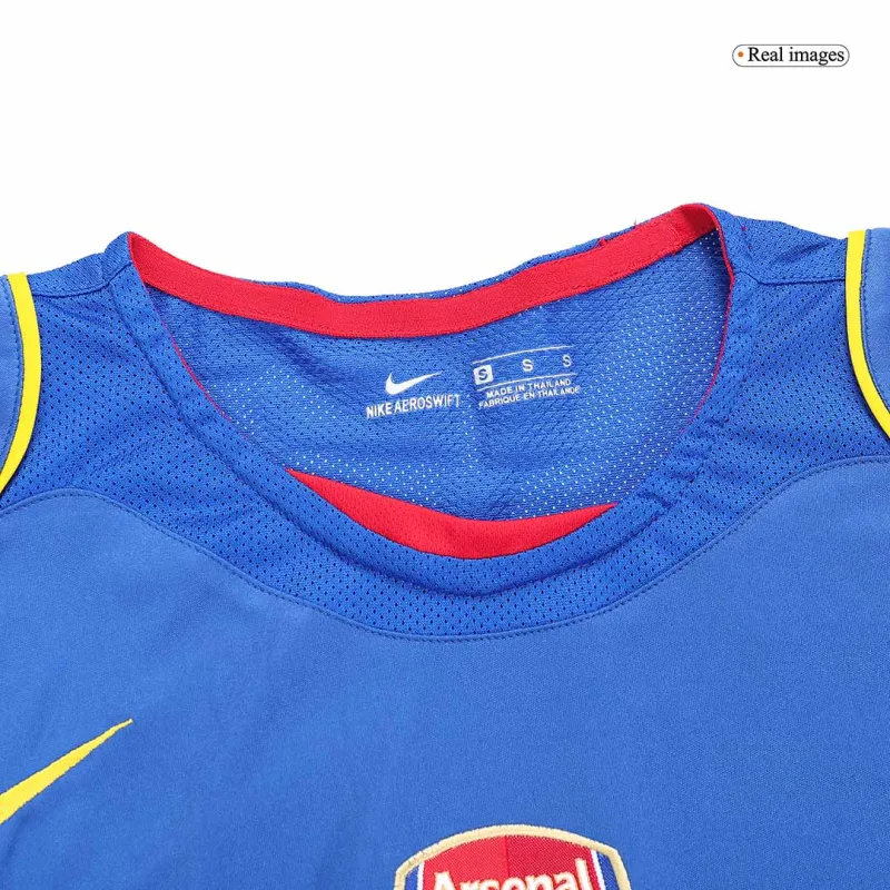 2004-2005 Arsenal Retro Away Jersey