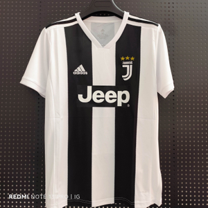 18/19 Juventus Retro Home Jersey - Classic Black-White Stripes & Gold Stars