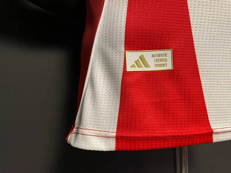 2025-2026 Player Edition Bayern Away Football Jersey-6