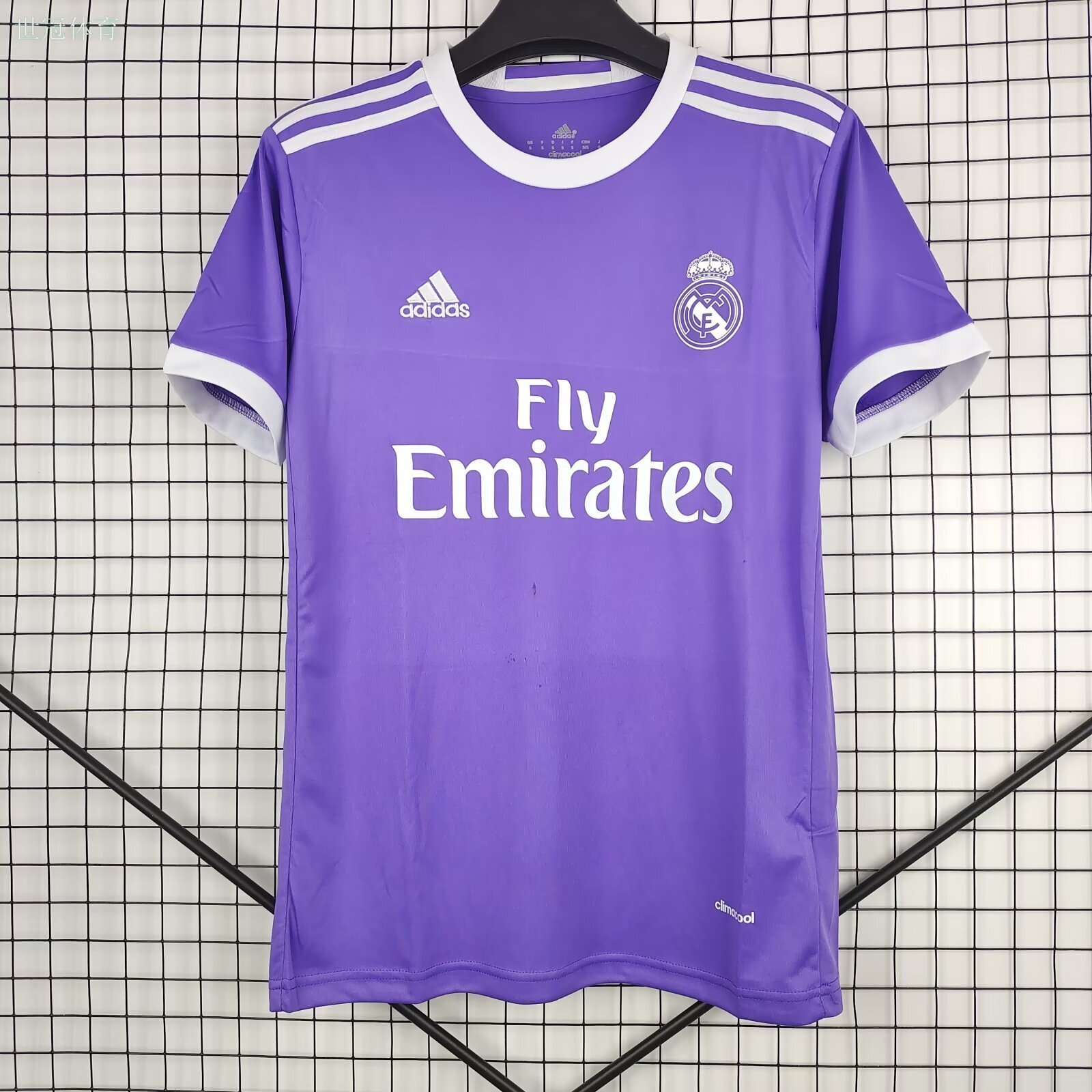 16/17 Real Madrid Away Jersey - Purple with White Trim Edition