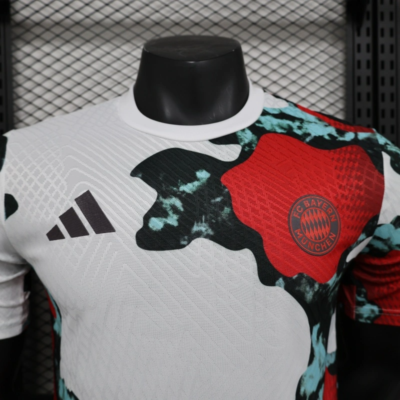 2024-2025 Bayern Munich Home Player Version Soccer Jersey3