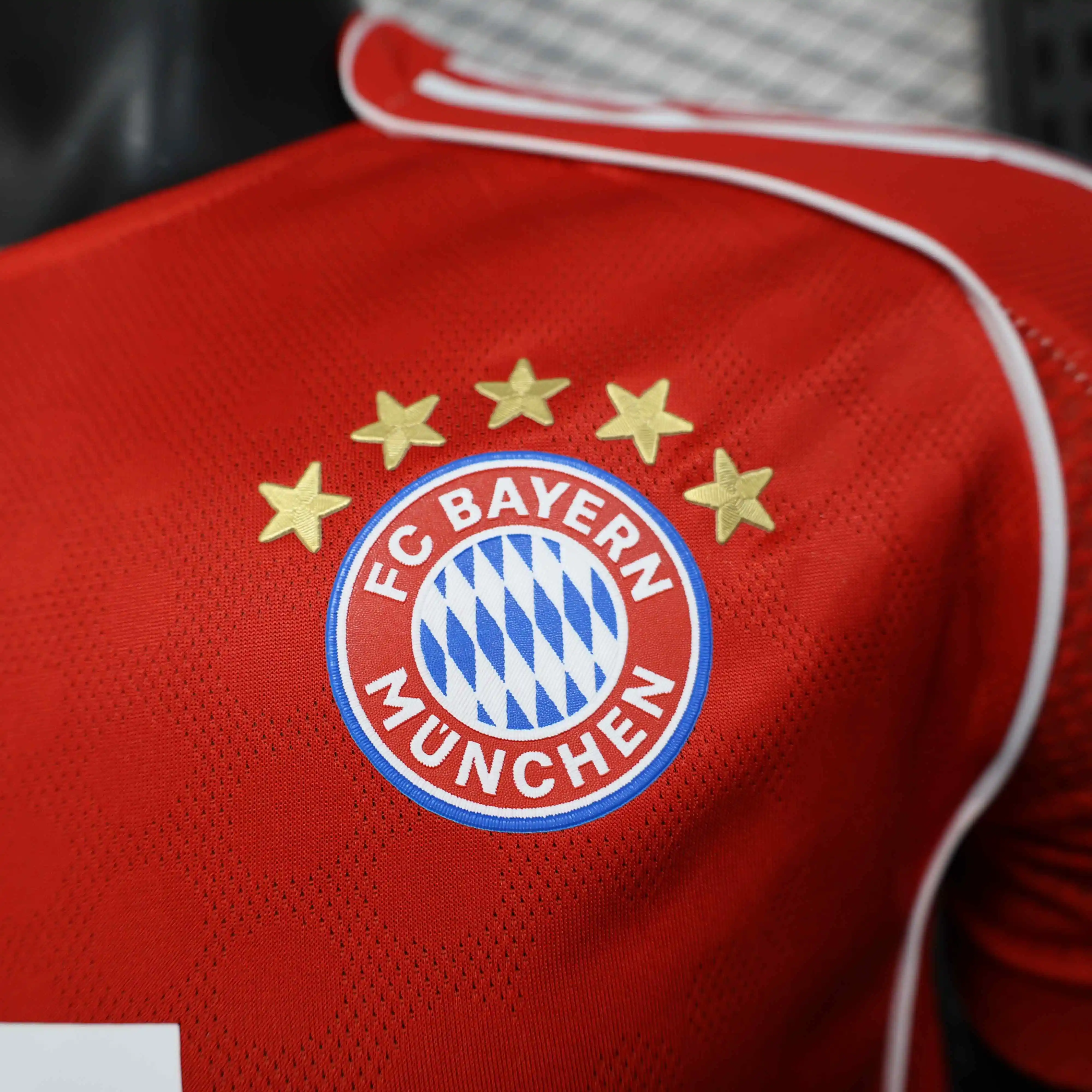 Bayern Munich Home Shirt Player Version Jersey 2025-2026