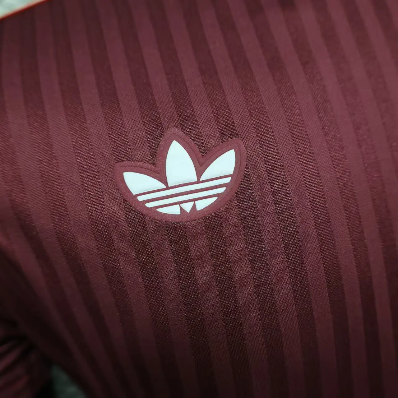 Bayern Munich 2025-2026 Red Icon Retro Jersey - Player Version-5